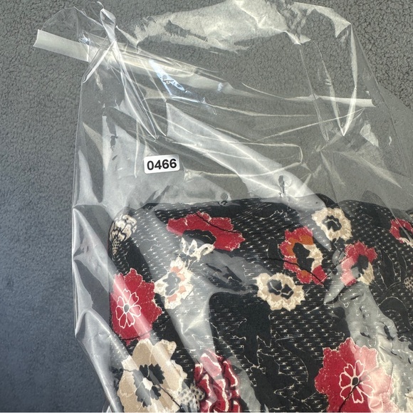 Club Monaco Floral Pattern Jacket - Black, Red, White Men’s Large - Picture 13 of 13